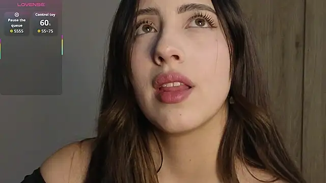 Rebbecawhite meow online show from November 5, 8:41 am