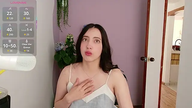 Rebbecawhite meow online show from February 22, 3:35 pm