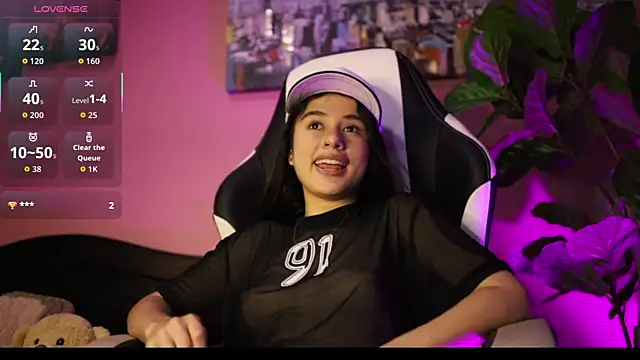 Danaa Rouse online show from January 9, 10:25 pm