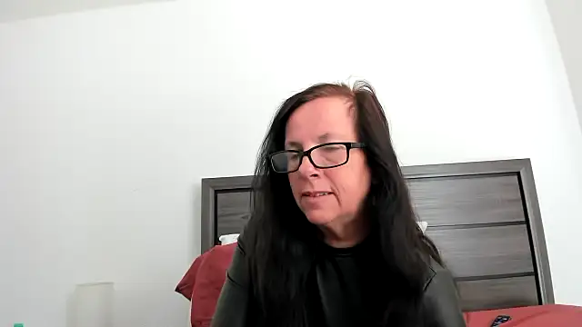 peachgoddess online show from November 26, 2:40 pm