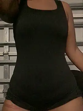 urgeminibrat online show from March 16, 5:32 am