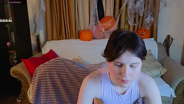 Tara Lawson online show from October 25, 7:10 pm