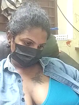 poojaa-rani online show from October 31, 5:39 pm