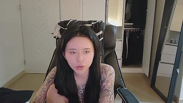 tangju7 online show from December 3, 4:09 pm