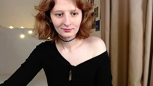 c0ralynx online show from October 9, 2:26 am