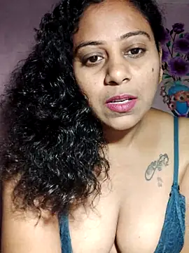 JENNIFERtamil online show from October 30, 5:58 pm