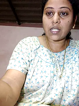 JENNIFERtamil online show from April 18, 8:17 am