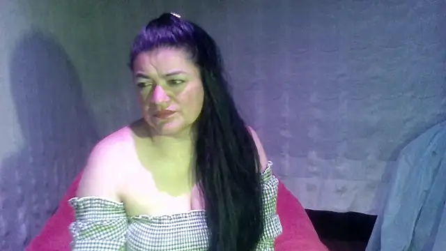 sexy camy1 online show from April 27, 1:57 am