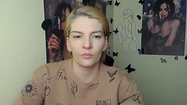 VanessaRey  online show from March 17, 8:40 am