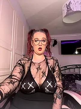 Ms Lunar-Lust online show from October 25, 10:23 am