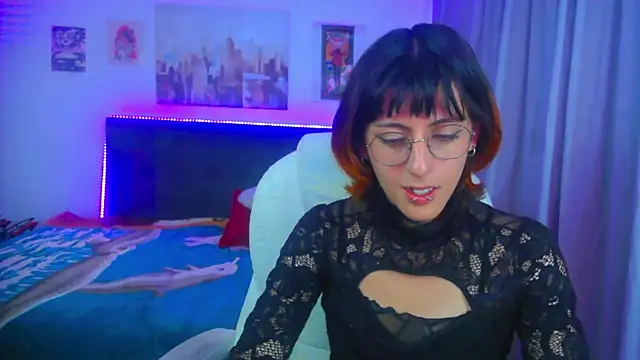 goth minerva online show from June 1, 6:20 pm
