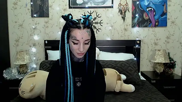 Velvetbat online show from December 19, 7:33 am