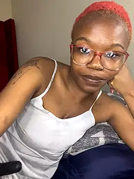 YummyMelanin117 online show from September 26, 10:40 pm