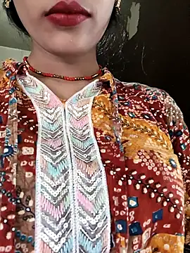 Eshwari Chopra online show from November 12, 6:44 am