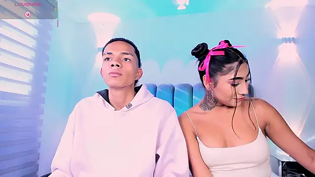 candyandmarilyn online show from October 19, 9:06 pm