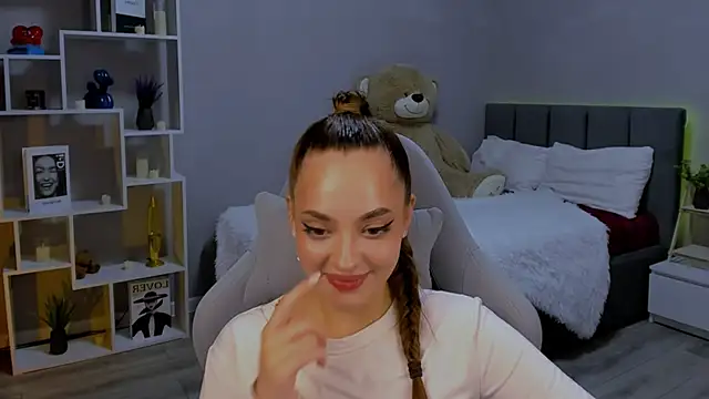 MelanieAlves online show from November 28, 6:44 pm