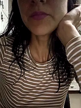 Camilitah online show from December 1, 3:43 am