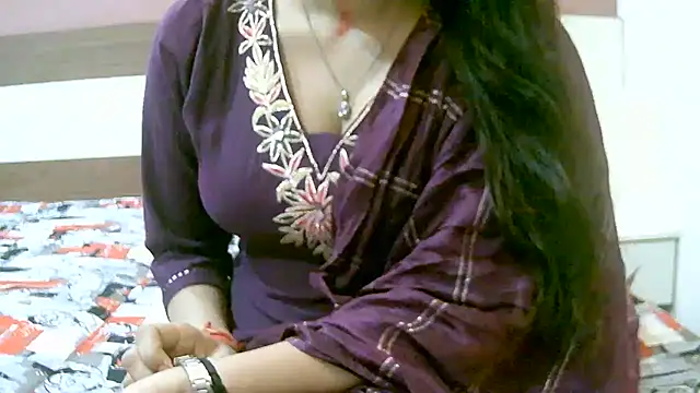 Snapshot of ragini_m_m_s chatting on October 1, 9:36 am ragini m m s online show from October 1, 9:36 am