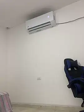 sashaoficial  online show from December 17, 12:05 am