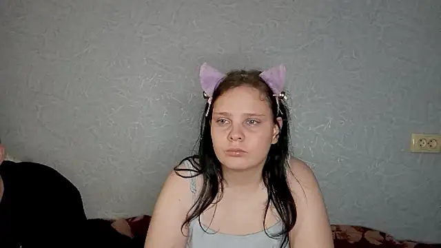 SweetPiggyx online show from April 30, 9:52 pm