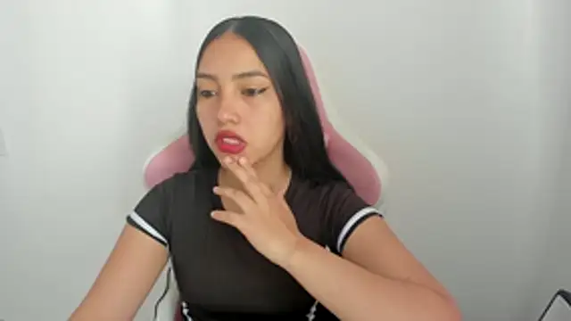 karely sweet  online show from July 14, 2:00 pm