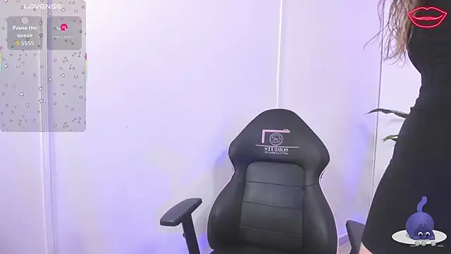 saaya tay online show from October 5, 3:33 am