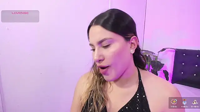 saaya tay online show from October 11, 3:33 am