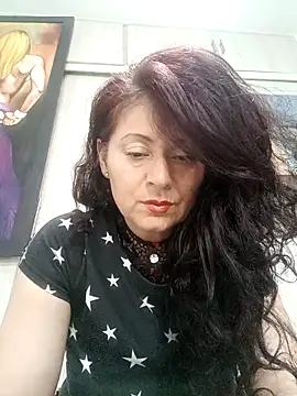 lunadicty online show from March 26, 11:50 pm