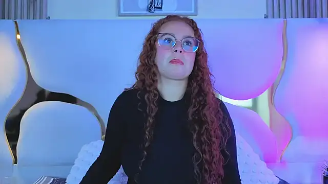 AmmberJones online show from October 4, 1:28 pm