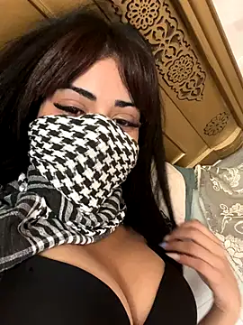 QueenLujaine online show from October 23, 9:48 am