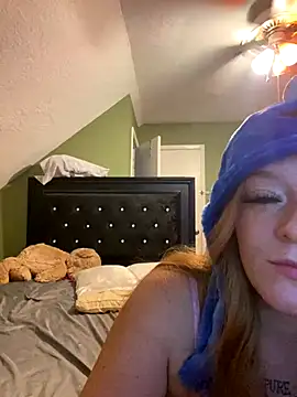 bankruptbabe online show from October 18, 2:25 am