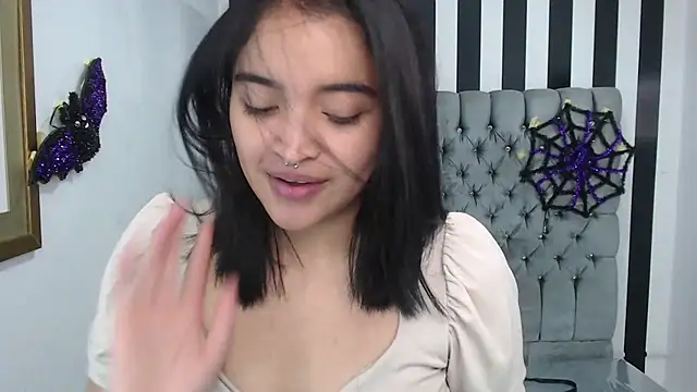 clementine t online show from October 28, 12:55 pm