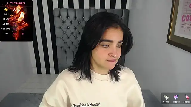 clementine t online show from October 11, 12:30 pm