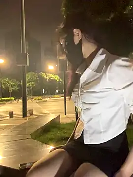 Snapshot of AiBanana chatting on September 26, 7:00 pm AiBanana online show from September 26, 7:00 pm