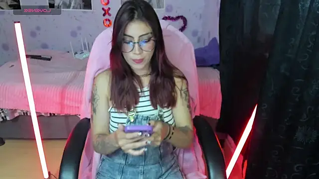 Medussa katt online show from June 7, 10:27 pm