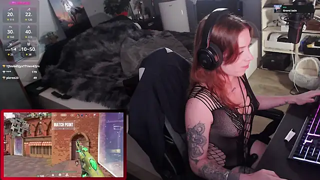 Horny Makima online show from October 3, 10:09 am