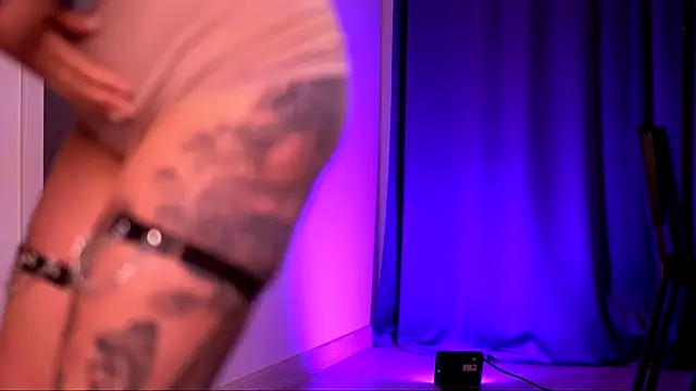 AryaDeluna online show from October 27, 7:30 pm