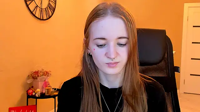 KateKayer online show from November 20, 12:28 pm