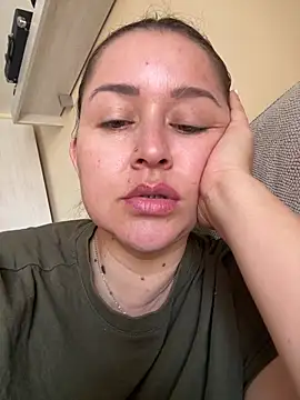 IvannaDivina online show from April 20, 8:28 am