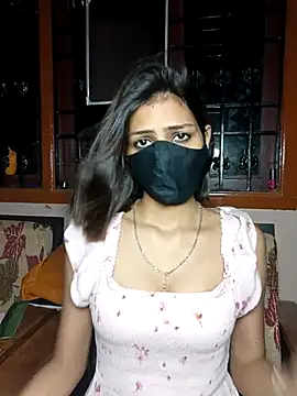 Isha Sax online show from October 10, 6:57 pm