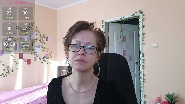 Ronda Roni online show from February 4, 6:49 am