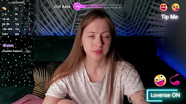 ChristyCrayme online show from March 22, 9:54 pm