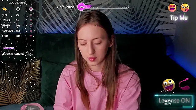 ChristyCrayme online show from March 18, 10:26 pm