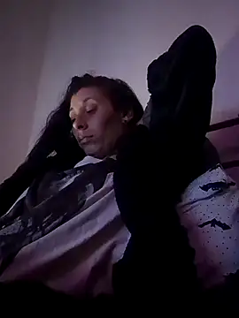 DarkAngelz1 online show from April 14, 1:27 am