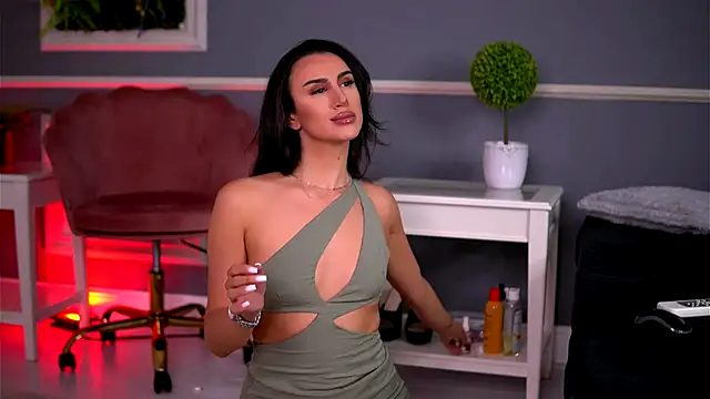 LucyxRios online show from September 9, 9:47 pm