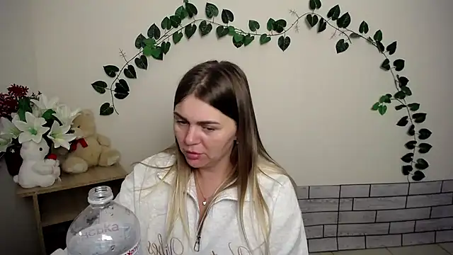 Magic Katarina  online show from October 9, 7:45 am