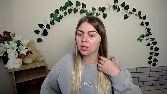 Magic Katarina  online show from October 6, 6:30 am