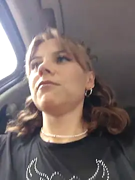 YOURLIKAA online show from April 17, 6:37 am