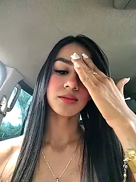 Juliana Xander online show from November 4, 2:22 pm