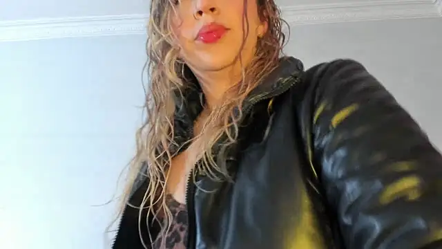 Pamela Squirtt online show from February 12, 1:24 pm